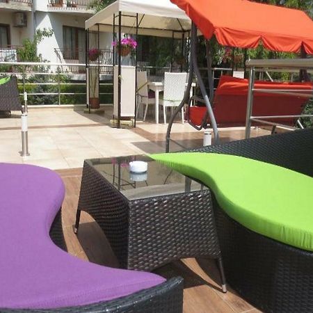 וארנה Fantasy Apartments מראה חיצוני תמונה