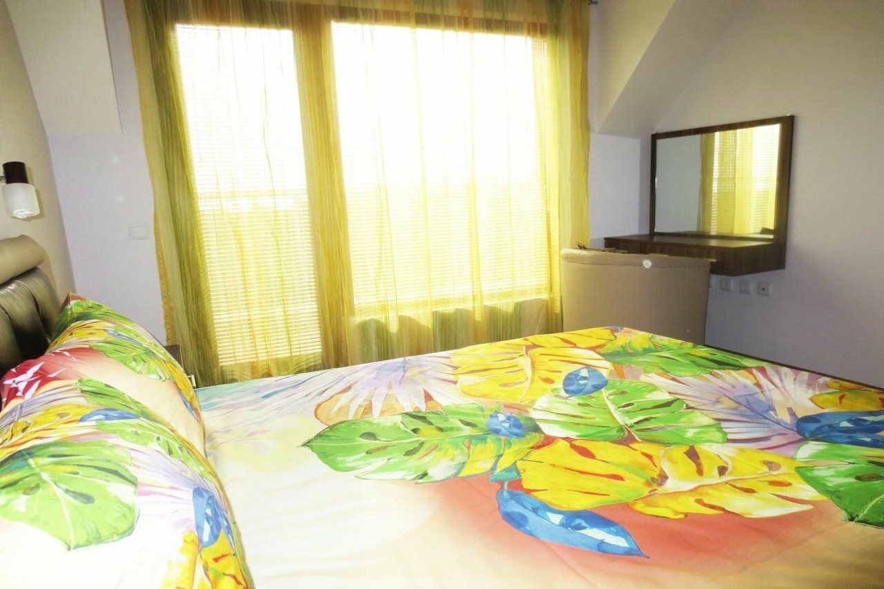 וארנה Fantasy Apartments מראה חיצוני תמונה